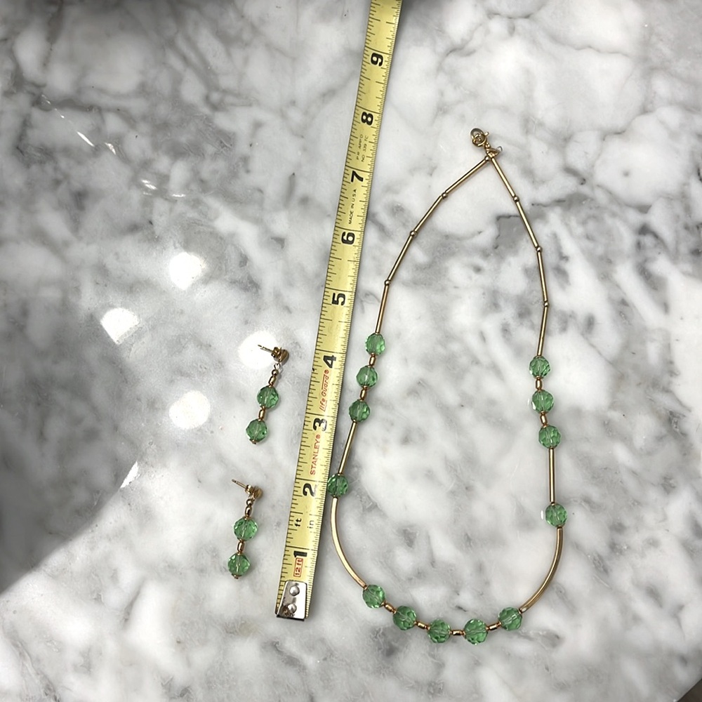 BEAUTIFUL SET OF NECKLACE AND EARRINGS - Picture 5 of 5
